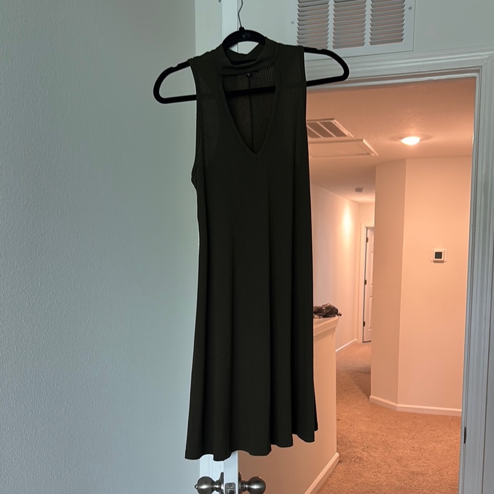 Poof! Black Sleeveless V-Neck Midi Sundress